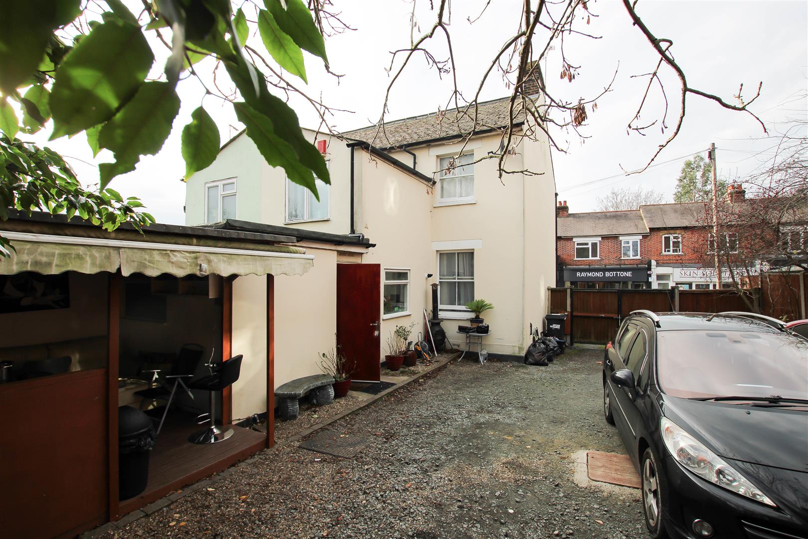 Kings Road, Brentwood Keith Ashton